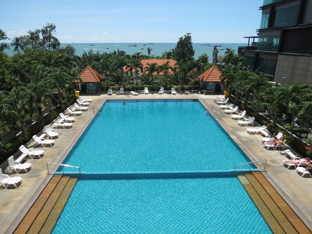 View Talay 6 Suite Apartments Pattaya Exteriör bild