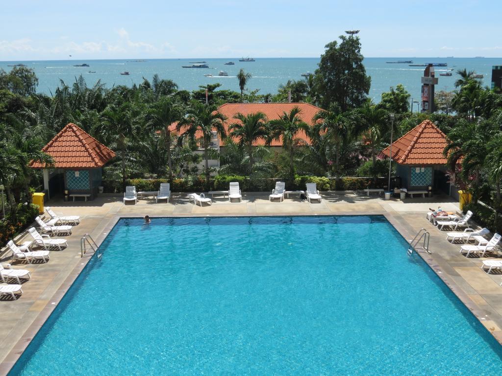 View Talay 6 Suite Apartments Pattaya Exteriör bild