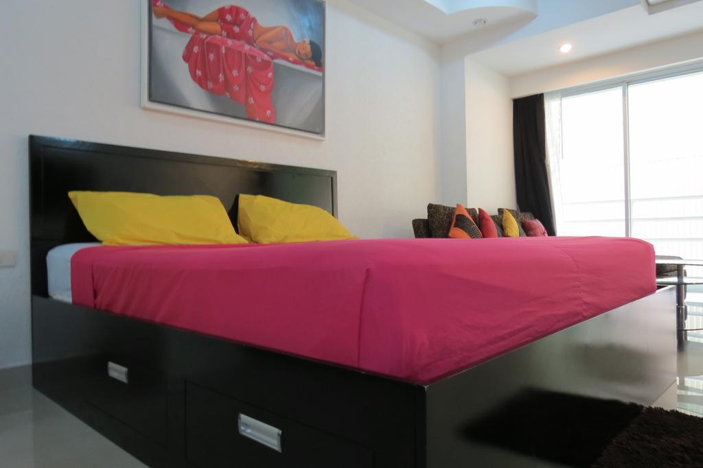 View Talay 6 Suite Apartments Pattaya Rum bild